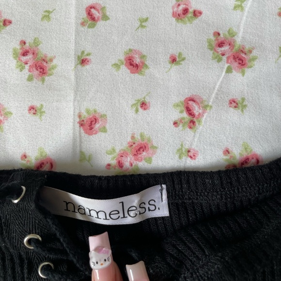 MENDOCINO - Ribbed Lace Up - Black Crop Top - Picture 7 of 7